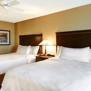 Queen Studio Suite Two Queen Beds Non-Smoking